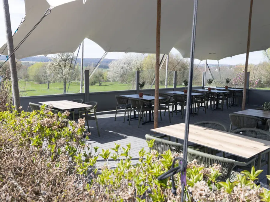 Terras van het restaurant