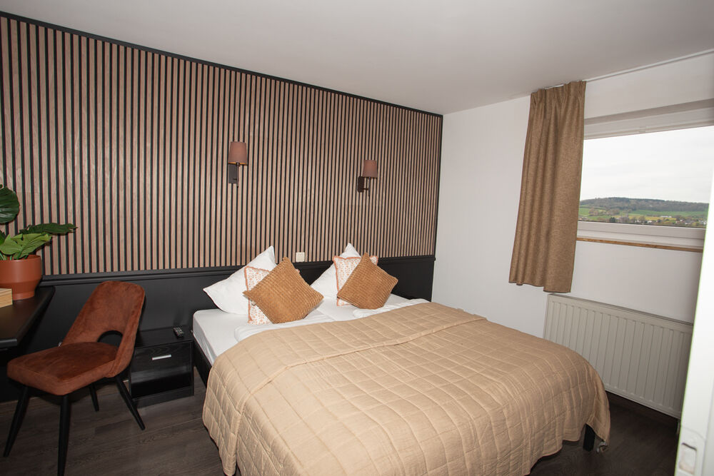 Hotelzimmer mit Queensize-Bett